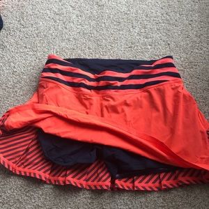 Lululemon pace skirt